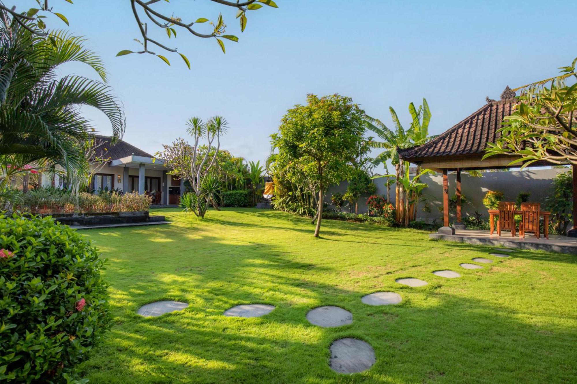 Carik Bali Guest House Canggu ภายนอก รูปภาพ